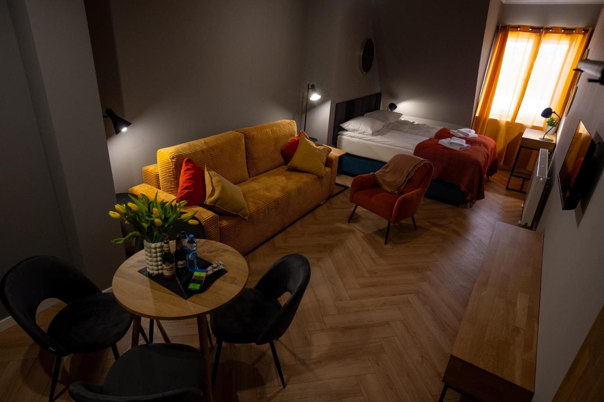 Apartamenty Drevny Kocur Poznań Buitenkant foto