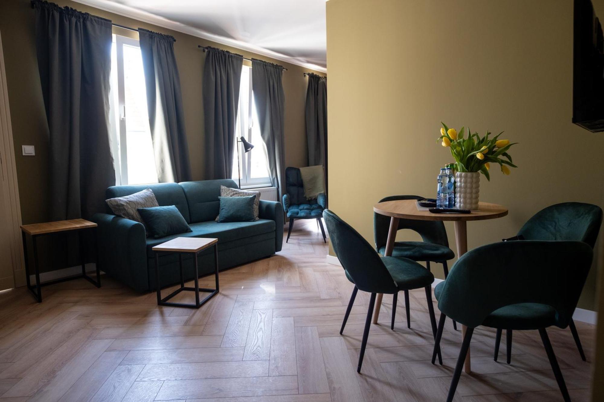 Apartamenty Drevny Kocur Poznań Buitenkant foto